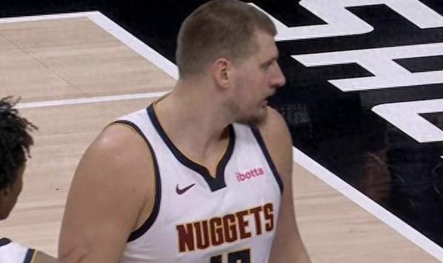 世界杯官网-东契奇30分湖人加时绝杀掘金，约基奇体力不支湖人逃过一劫